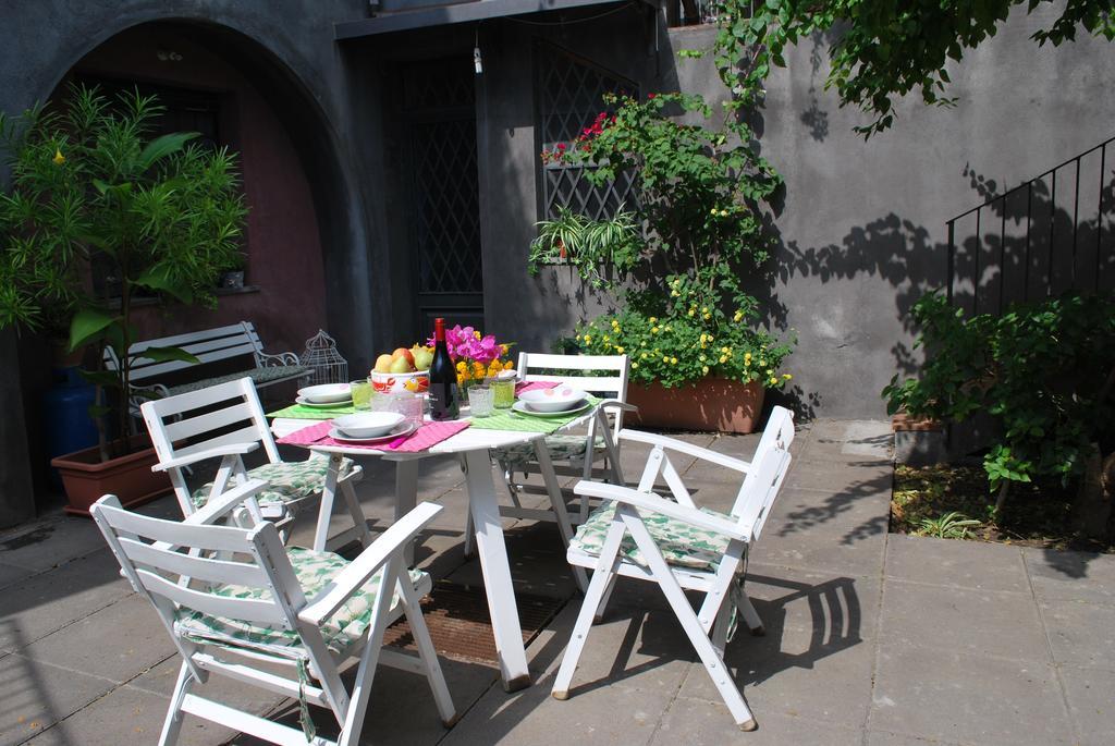 Case Vacanze Fossanave Santa Tecla Exterior photo